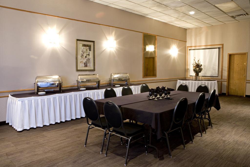 Heritage Inn Hotel & Convention Centre - Moose Jaw Restaurante foto